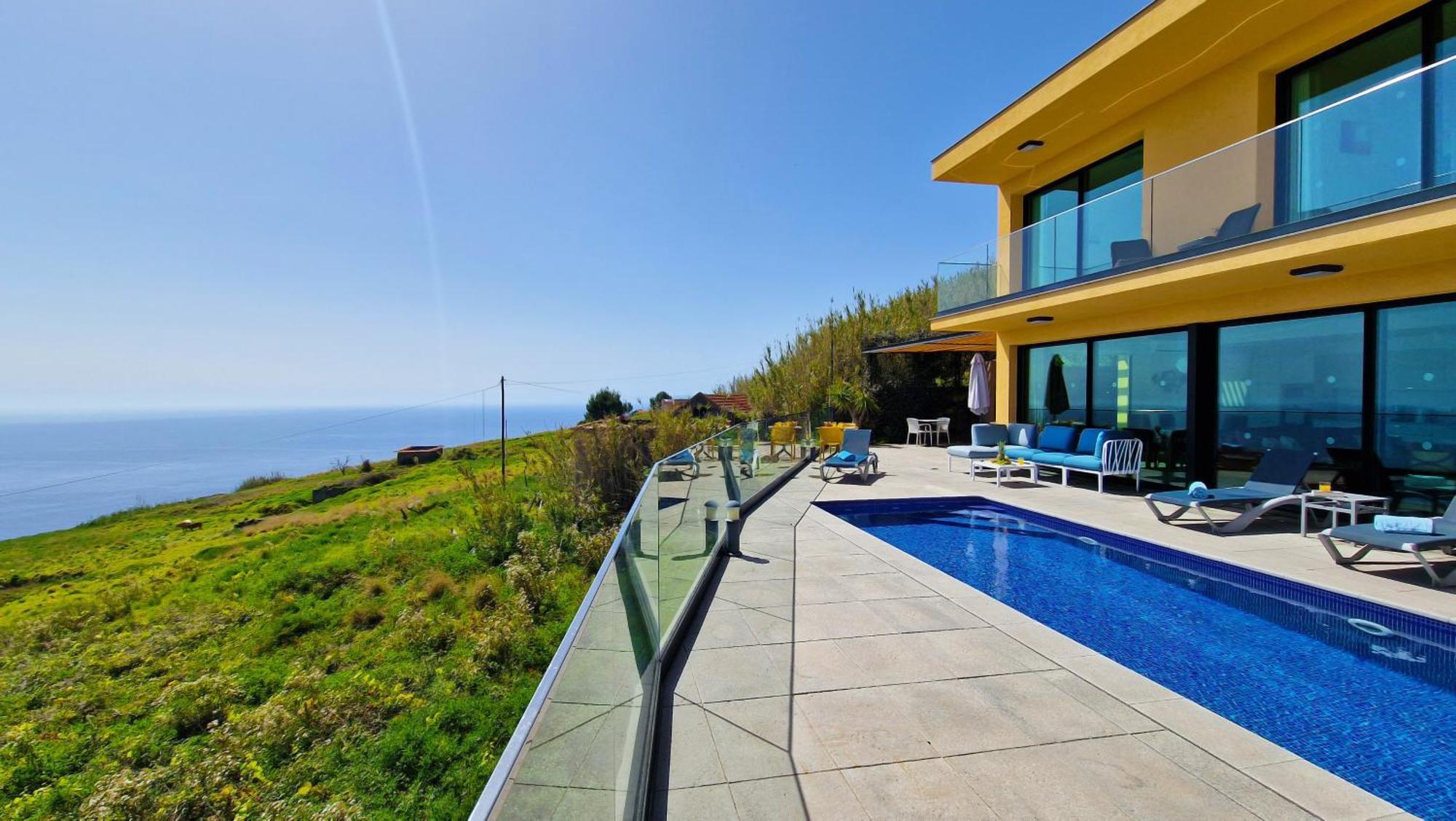 Eden Sun - A Modern Luxury Villa With A Panoramic View Prazeres Exterior foto
