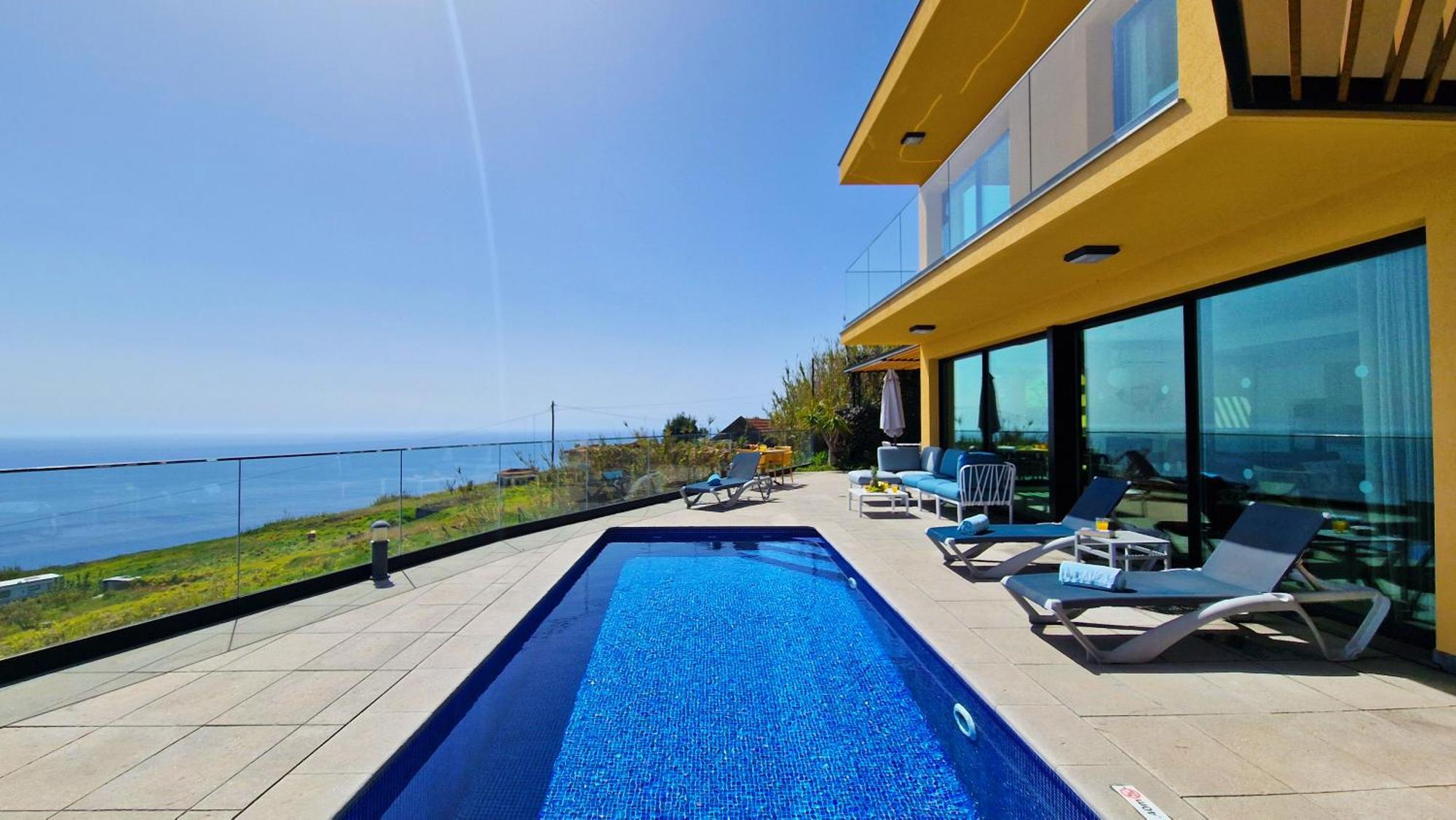 Eden Sun - A Modern Luxury Villa With A Panoramic View Prazeres Exterior foto