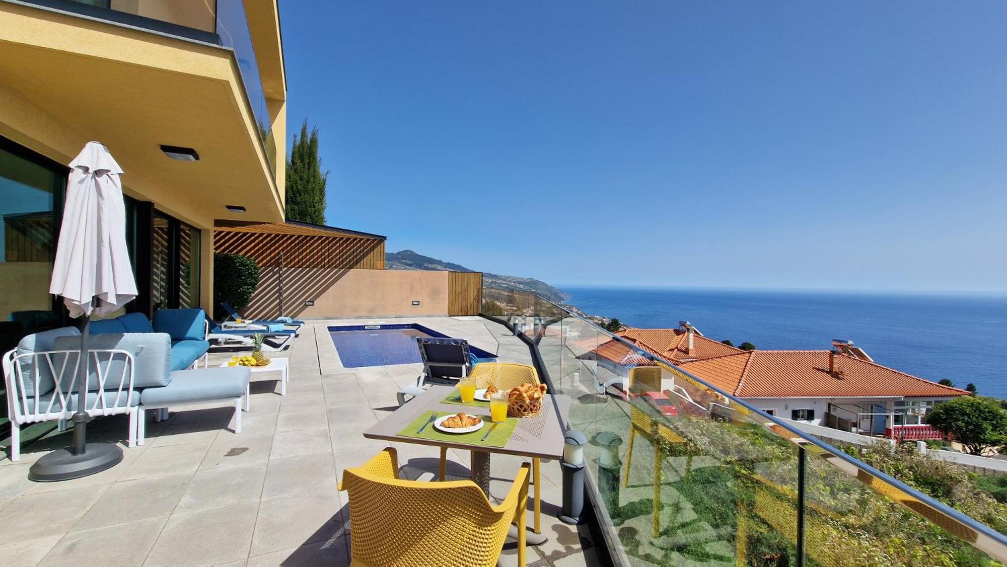 Eden Sun - A Modern Luxury Villa With A Panoramic View Prazeres Exterior foto
